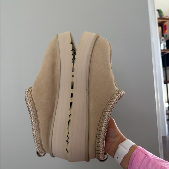 UGG Tasman Size 12 in Mustard Seed Brand New - Picture 9 of 9